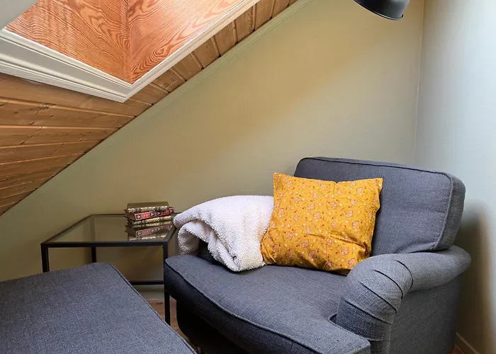 Cozy Backyard Apartment